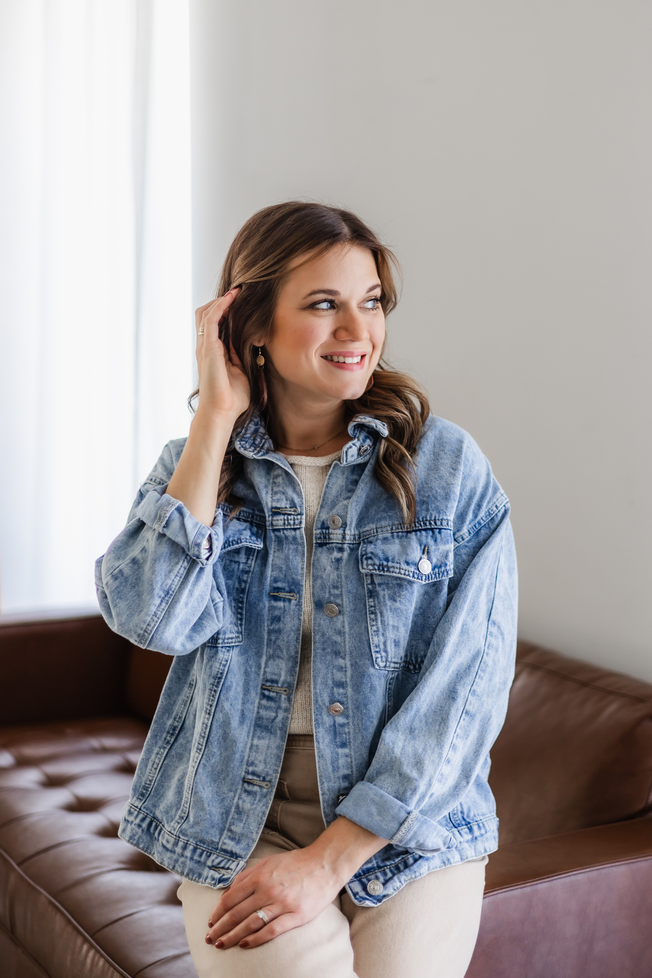 Portrait of Jenna Schermerhorn, founder of Jenna Lauren Hair Designs